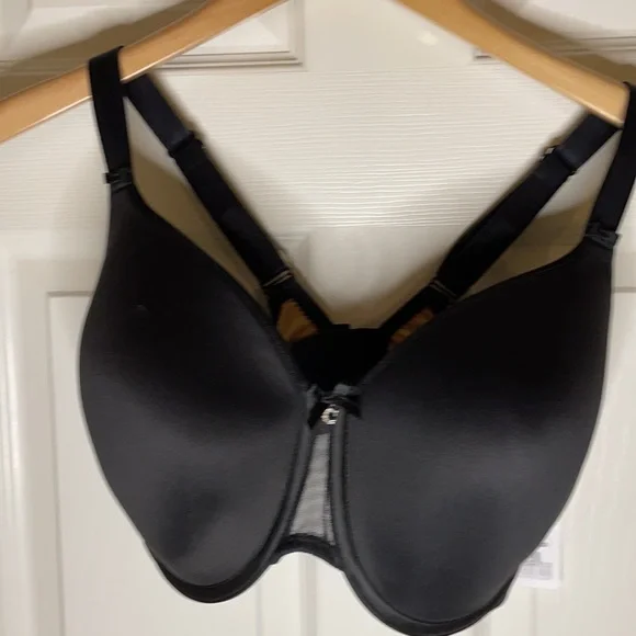 Chantelle Black C Magnifique Seamless Minimizer Bra - Picture 3 of 5